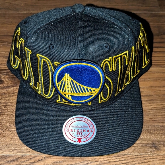Golden State Warriors Fitted Hat - Picture 1 of 2